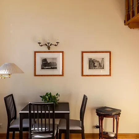 Iflat The Roman View Apartment